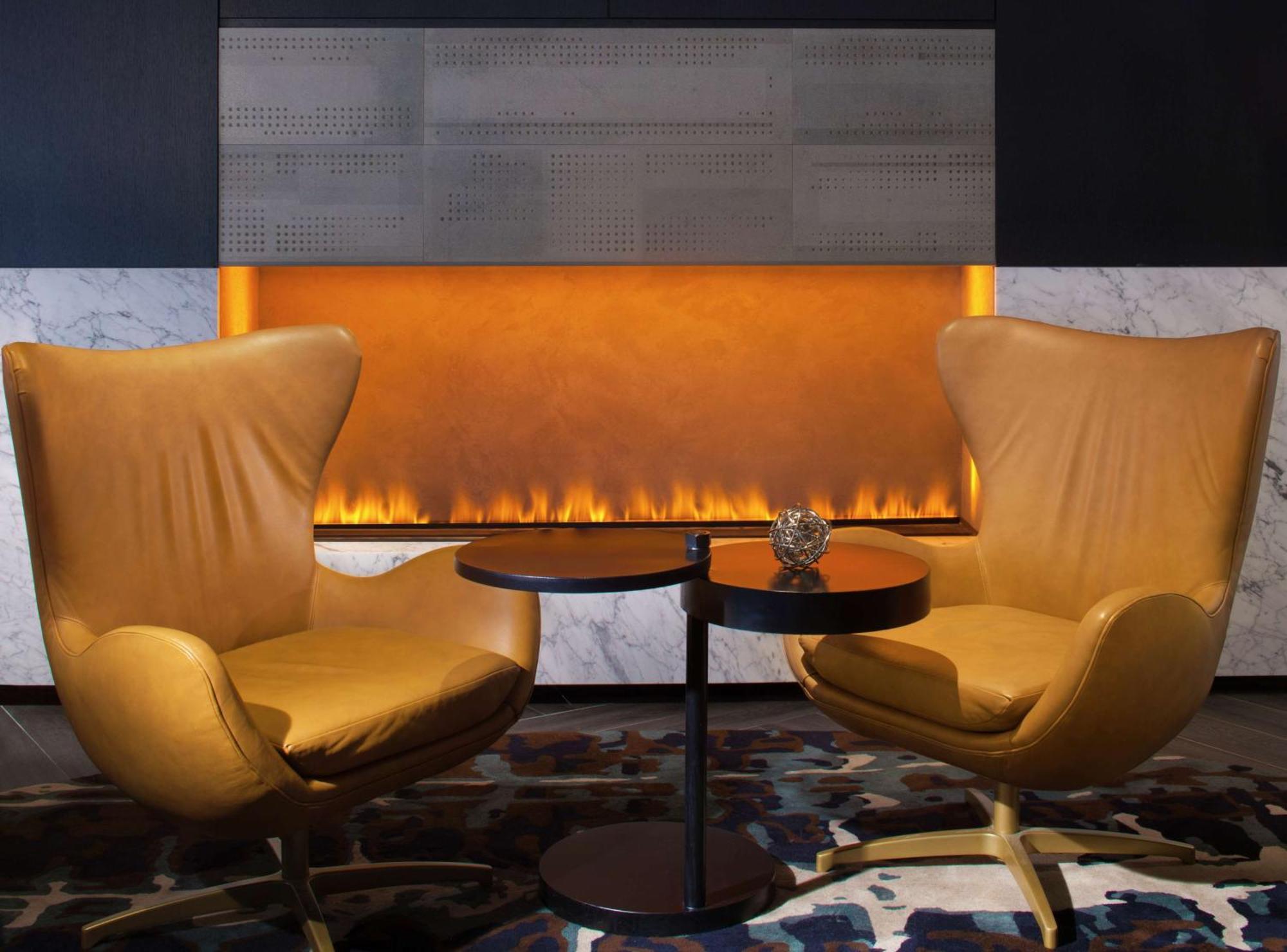 Отель Hilton Boston Back Bay Экстерьер фото