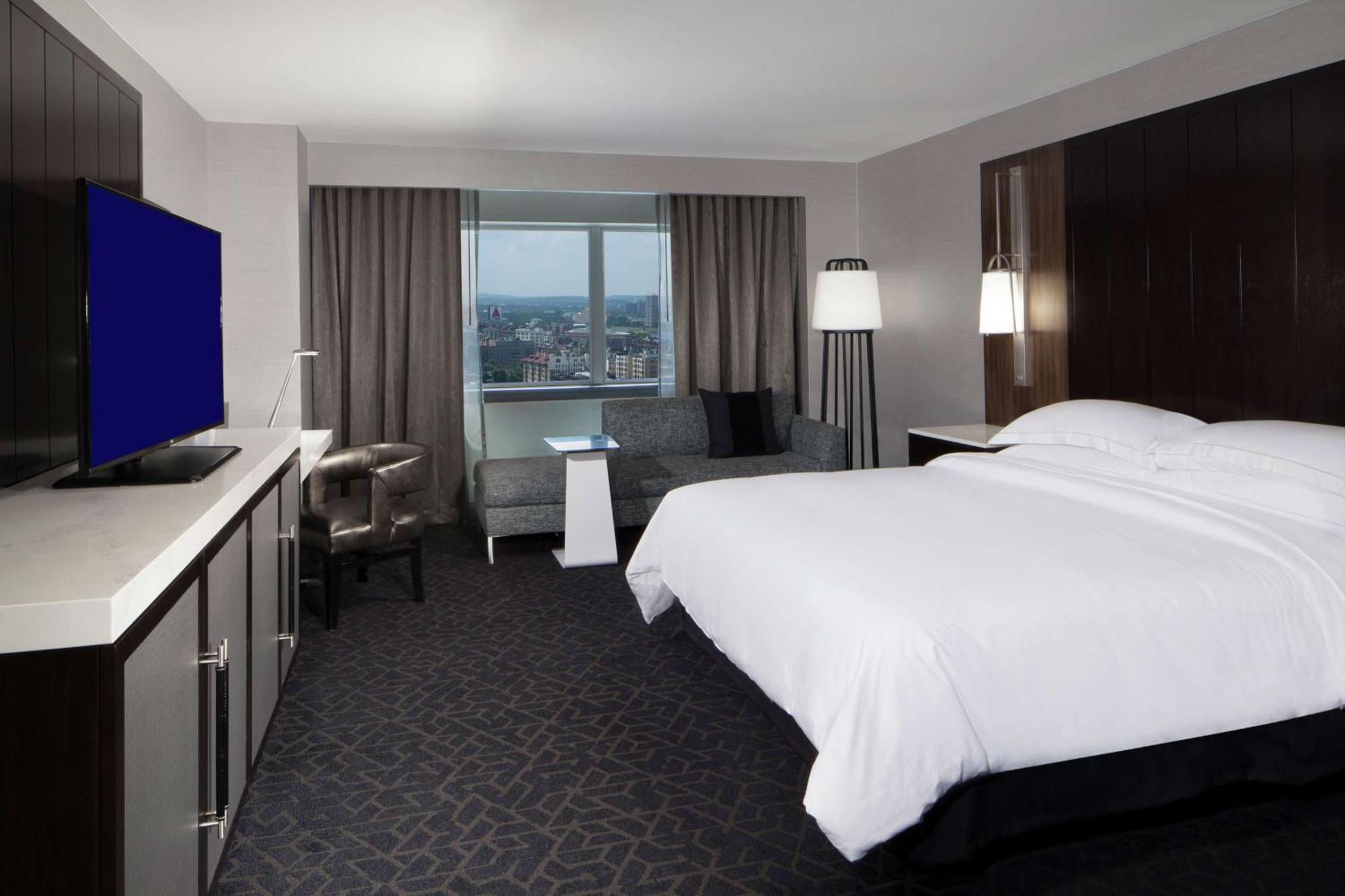 Отель Hilton Boston Back Bay Экстерьер фото