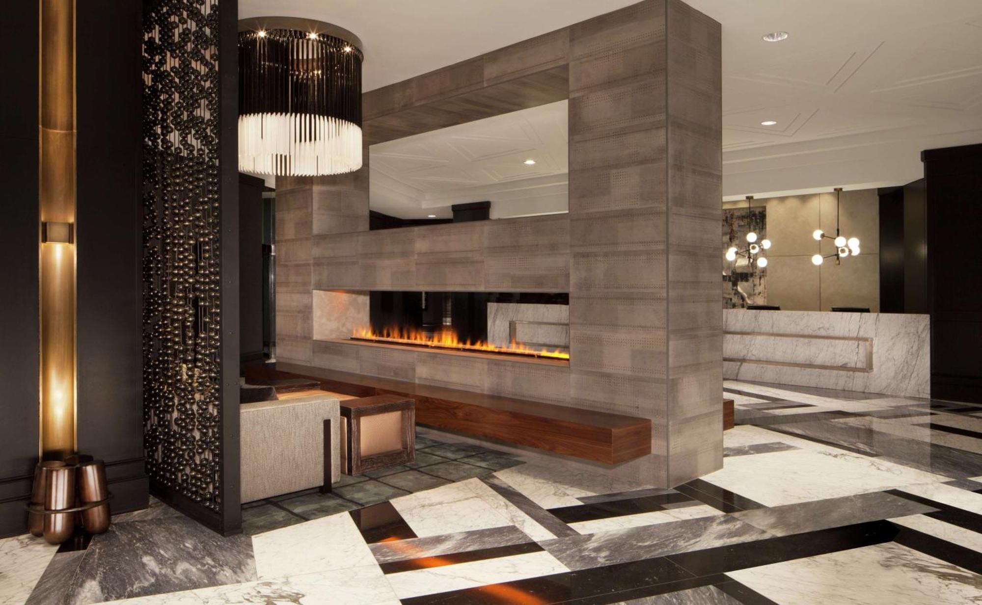 Отель Hilton Boston Back Bay Экстерьер фото